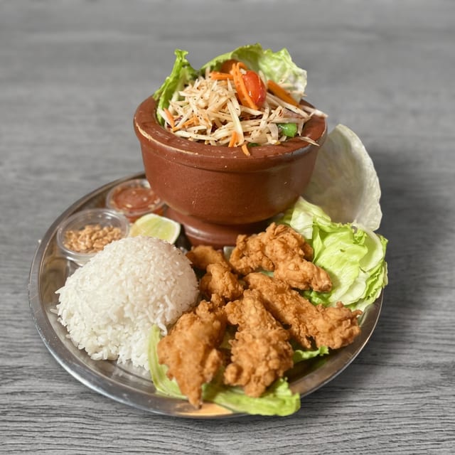 Papaya Set Salad.