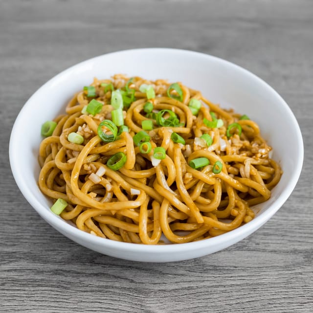 Garlic Lo Mein Noodles.